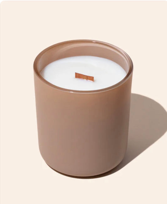 Sunlit Sand Aura Vessel Candle - A Precious Flame